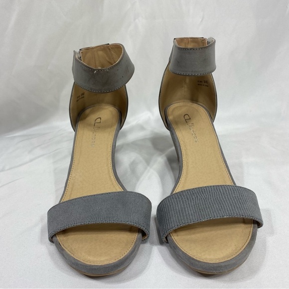 CL by Laundry Hot Zone Grey Lizard Ankle Strap Wedge Sandal - Picture 2 of 9